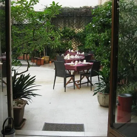 Sama Hotel 3*